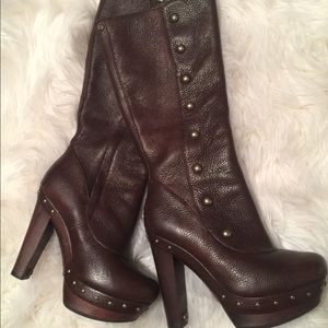 Adorable UGG Leather Boot